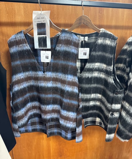 【siro de la bonte 26AW】R643309 CHECK shaggy design vest