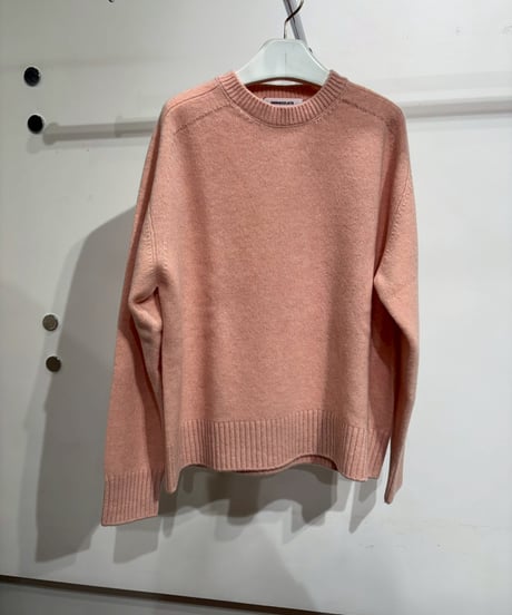 【EMMACURATE】2254K-01395　クルーネックプルオーバー7G天竺ホールガーメント