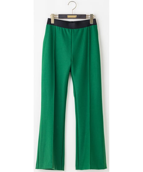 【Lallia Mu 26AW】2614780 ピンタックフレアパンツ