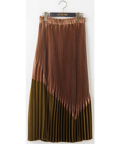 【Lallia Mu 26AW】2614854 バイカラープリーツスカート
