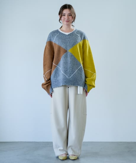 【Lallia Mu 26AW】2614436 アーガイルプルオーバーニット