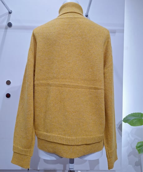 【ATELIER SIX】11256523 ヤクカシミヤレイヤーネックプルオーバー