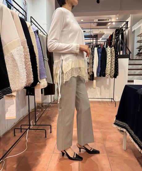 35【Lallia Mu 26AW】2614503 レースヘムハイテンションカットソー