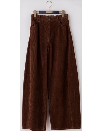 【Lallia Mu 26AW】  2613761 コーデュロイカーブパンツ