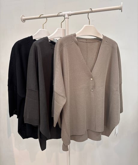 【ATELIER SIX】  BL-11256531 サラッとカーディガン