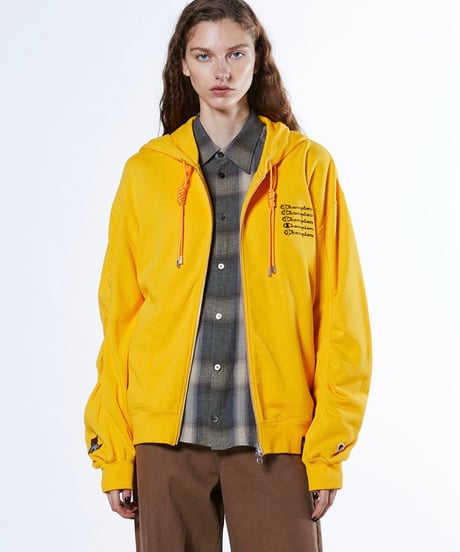 【DOUBLE STANDARD CLOTHING】0508040253 Champion×DSC Zip Hooded Sweat Shirt