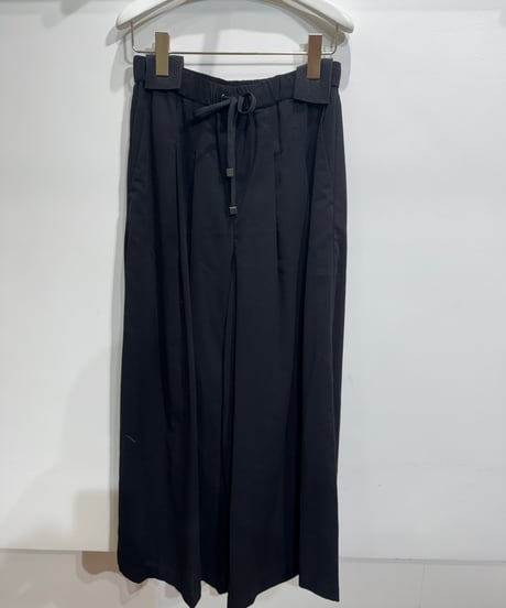 【ayane 26MID SUMMER】836607　リネン混スラブワイドパンツ