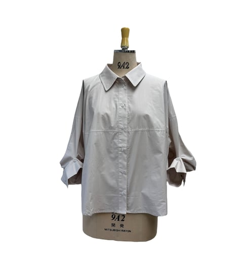 【ayane】816330 ボタンタックスリーブシャツ