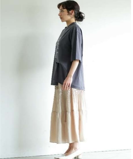 【LalliaMu】2513510 アシンメトリースリットカットソー