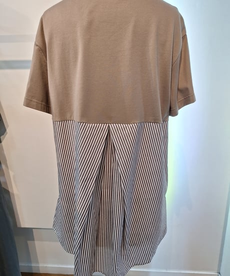 【trois】T231-82076 バックタック切替ストライプカットソー
