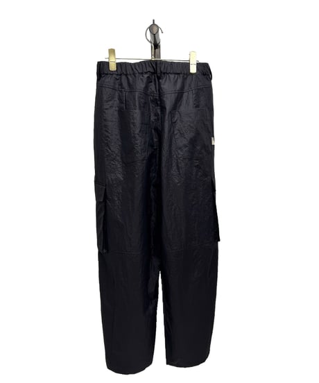 【ayane 26AW】 856718 樹脂コーティング加工カーゴパンツ