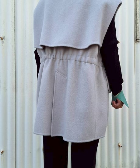【Lallia Mu 26AW】2613200 リバーベストジャケット