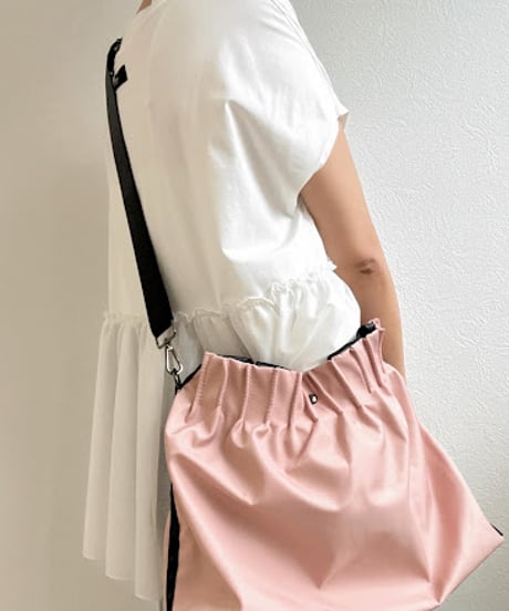 【charmaer 26AW】276860　プリーツナイロンバッグ