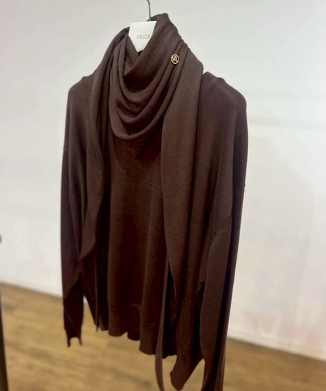 【PRIORITY 26AW】  P66117KR ストール付ニット