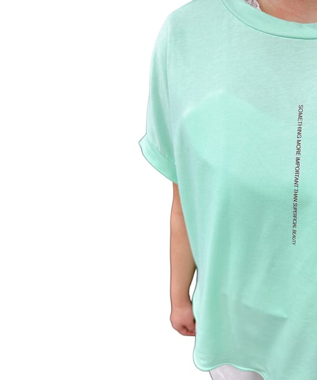 【ayane 26MID SUMMER】836610 縦ロゴフレンチTシャツ
