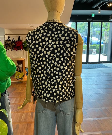 【MARGAUX VINTAGE 26AW】JK - 26086 - A　ハート柄パディングベスト