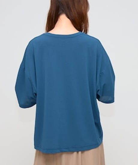 【Praia】 LER-2368B　梨地素材 カラーロゴプリントTシャツ