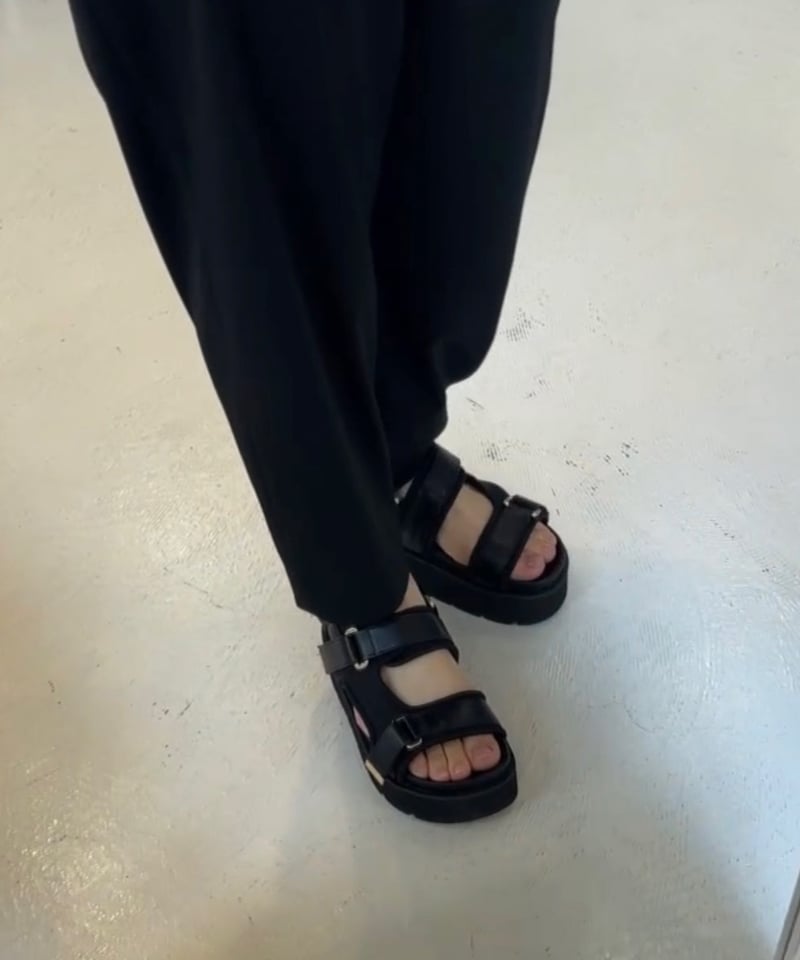 GUCCI ベルクロストラップ サンダル ATELIER BRUGGE】 26KS-31 ベルクロストラップサンダル | select