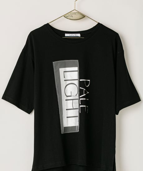 【LalliaMu 】2611570　メタリックプリントTシャツ
