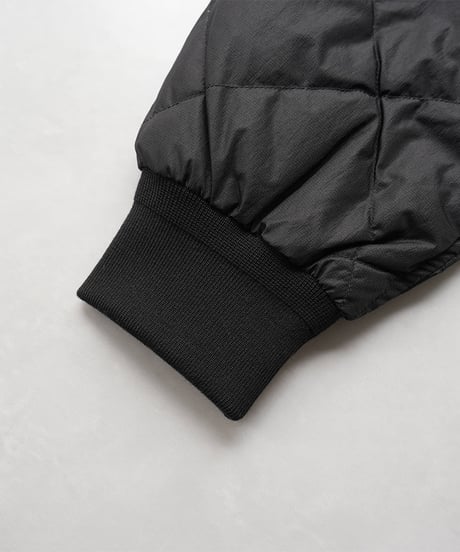メンズ　レディース【NANGA】NANGA×MANUAL ALPHABET CMR REVERSE DOWN JACKET