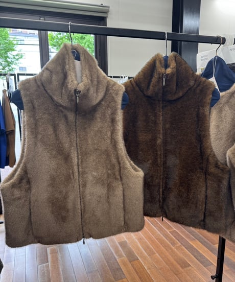 【LE MÉLANGE 26AW】  8643704 ECO MINK FUR ベスト