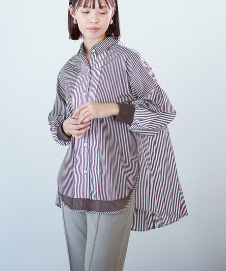 【Lallia Mu 26AW】2614692 バックプリーツストライプシャツ