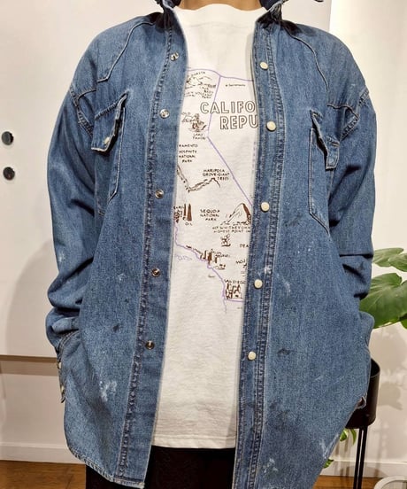 【LE MÉLANGE 26SS】8613202　ブリーチ+USED加工+ペンキング加工シャツ