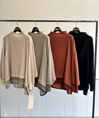 【Lallia Mu 26AW】2614510 ソフトサーモフレアプルオーバー