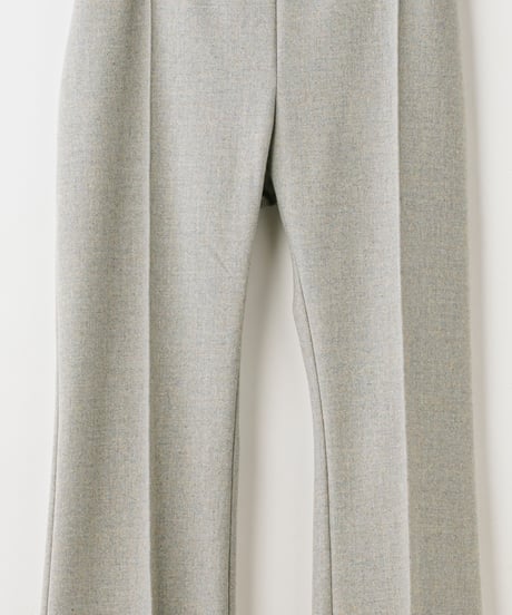 【Lallia Mu】2514730 ピンタックフレアパンツ
