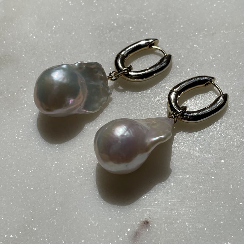 LilasMillesime baroque pearl pierce
