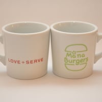 MANA BURGERS “ Love&Serve” マグカップ