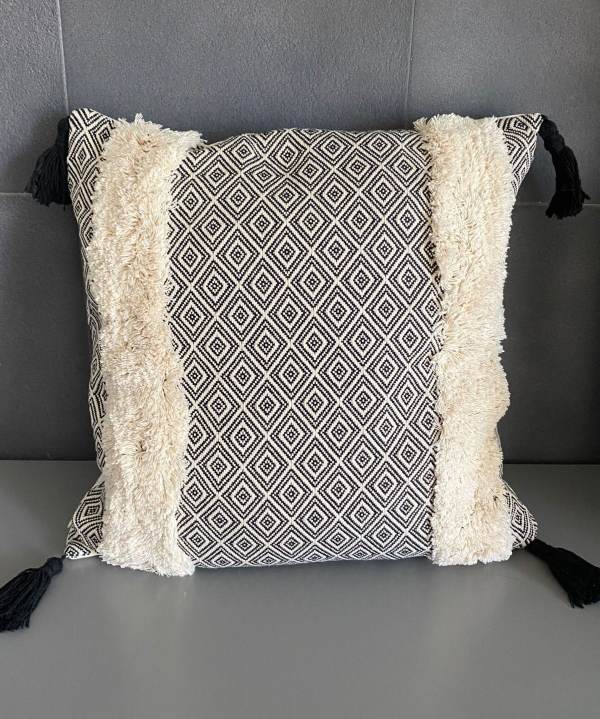 クッション カバー【 モノトーン 】サイズ 45×45 海外製 1点限り