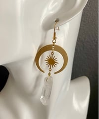ピアス【 サンムーン × クリスタル 】金具交換可能 イヤリング 天然石 クリスタル オリエタル ボヘミアン 雑貨 かわいい プレゼント アクセサリー