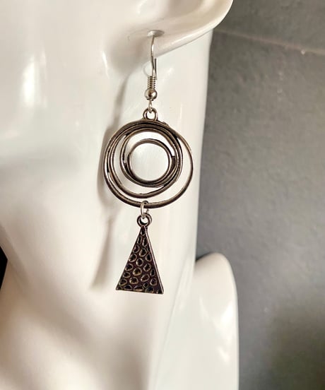 ピアス【 シルバー × まる さんかく】金具交換可能 イヤリング  アクセサリー オリエタル ボヘミアン 雑貨 かわいい プレゼント