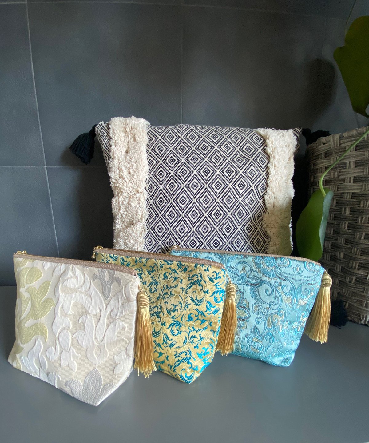 クッション カバー【 モノトーン 】サイズ 45×45 海外製 1点限り