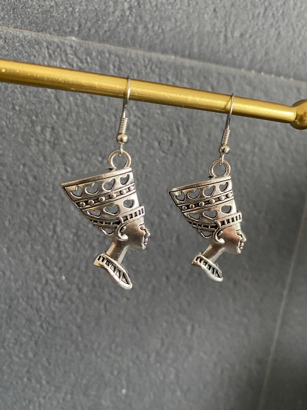 エジプト ネフェルティテイー ピアス エジプト ネフェルティテイー ピアス