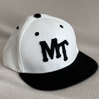 MTフラットバイザー(ホワイトブラック)52-56