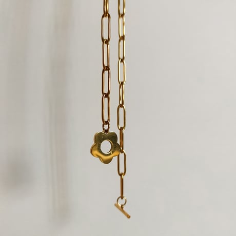 Flower Chain Choker