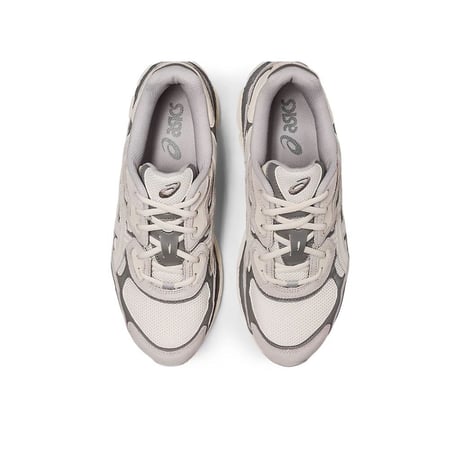 ASICS GEL-NYC（Cream/Oyster Grey）