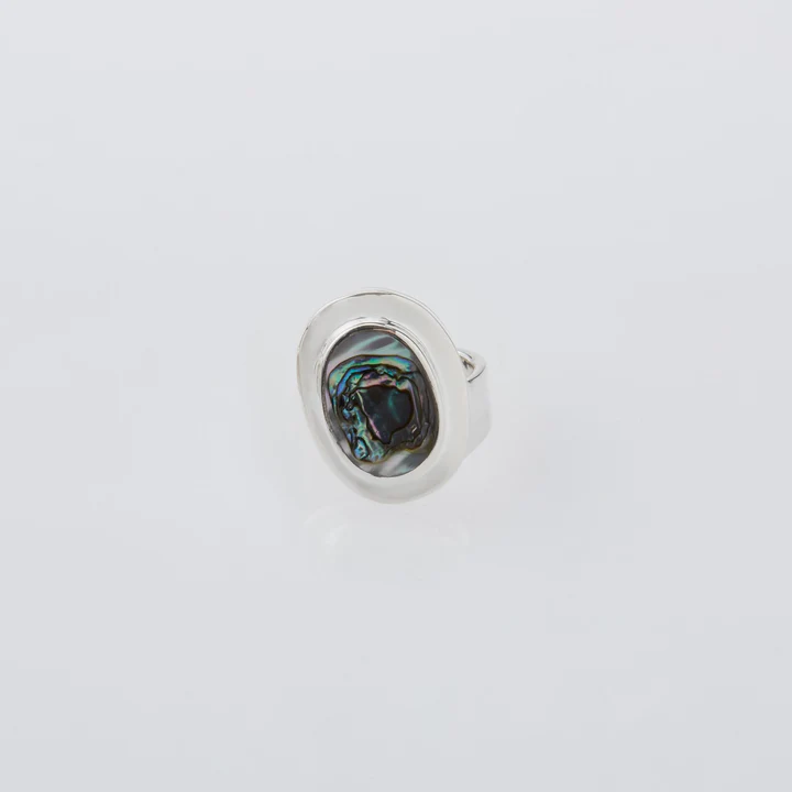 XOLO JEWELRY Amulet Ring with Abalone Shell | M