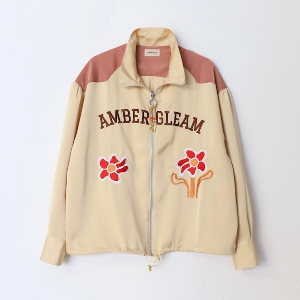 AMBERGLEAM 刺繍サテンブルゾンブラックMEDIUM