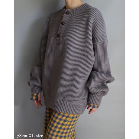 AMBERGLEAM Warm Henry Sweater