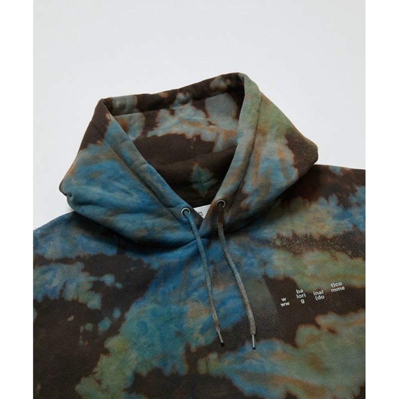 予約商品】BAL LOGO TIE DYE HOODIE by YUKBAL | MAROON
