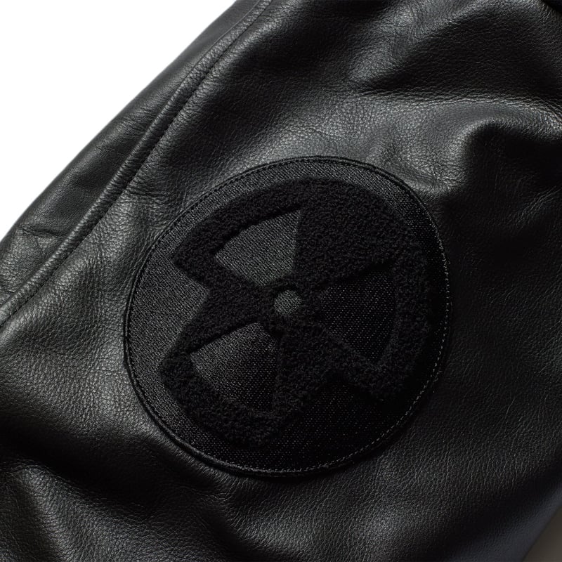 Evisen x DELUXE VAR SITY BOYS JACKET 黒M fit=scale-down,w=1200