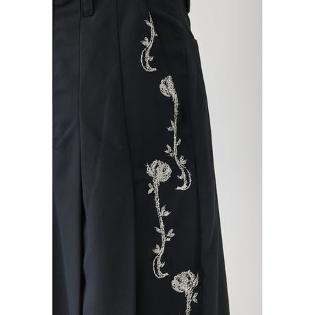 SHINYAKOZUKA Hi, BAGGY WITH EMBROIDERY