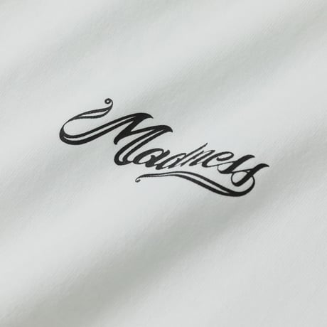 MADNESS BADGE(L) UNIFORM T-SHIRT