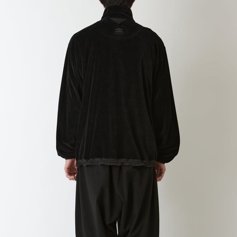 WHITE MOUNTAINEERING WM × UMBRO VELOUR BLOUSON