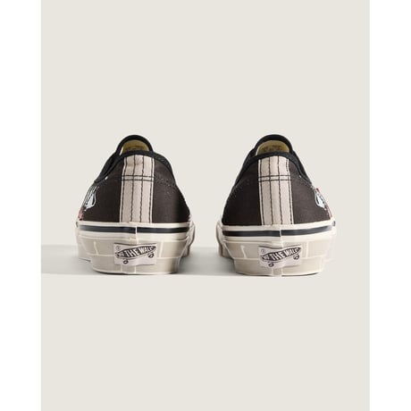 VANS SOON.EASY オーセンティック