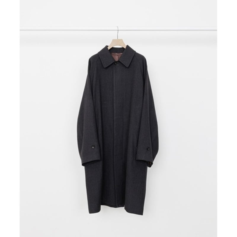 marka TUMBLED WOOL SERGE RAGLAN SLEEVES COAT |