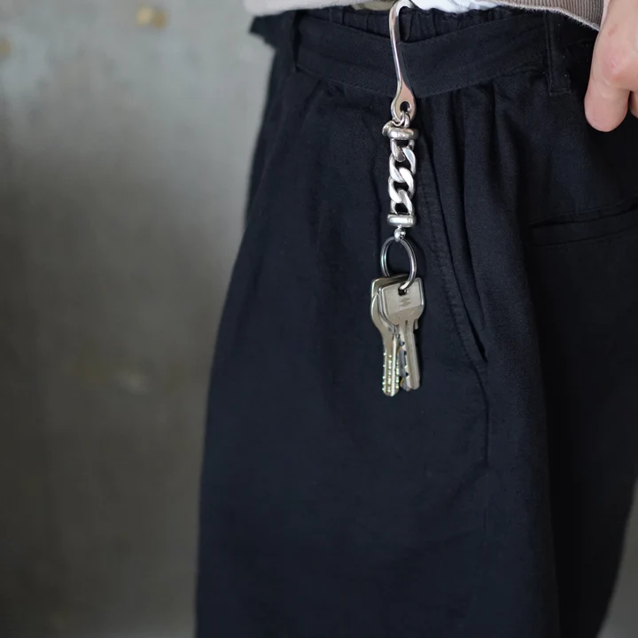 XOLO JEWELRY KeyHook with Basic Link | MAROON